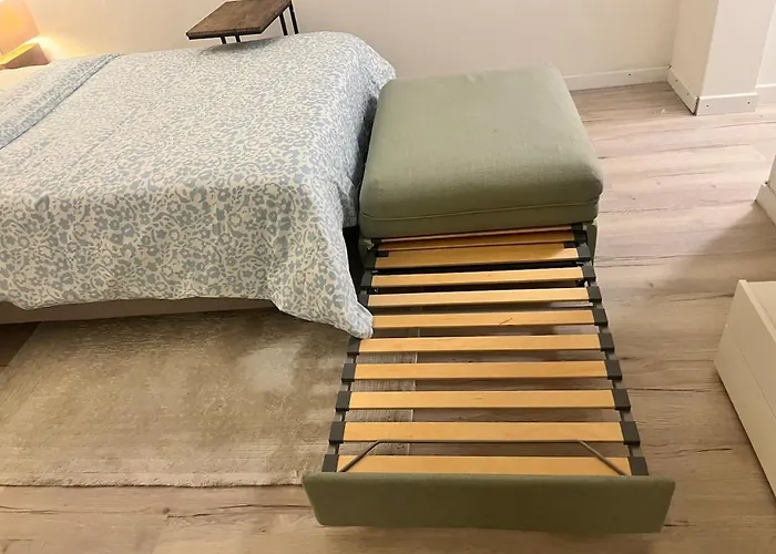 Newly Renovated Stylish & Spacious Huttwil