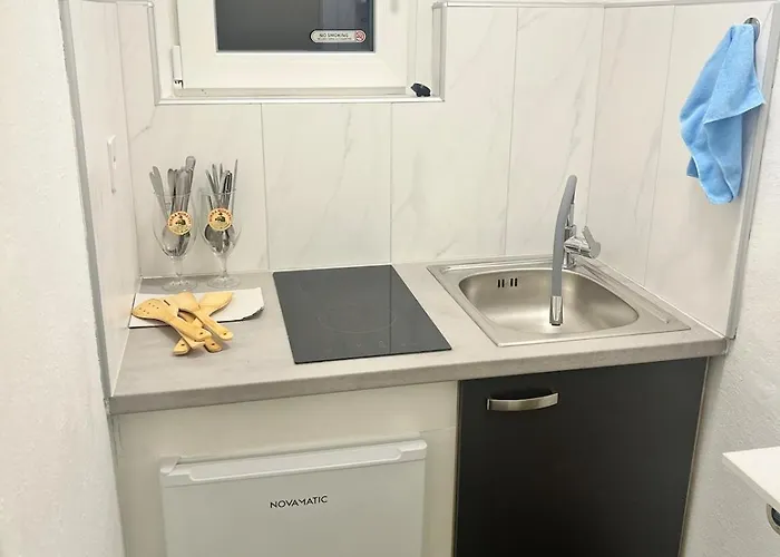 Apartman Newly Renovated Stylish & Spacious *
